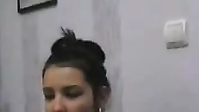 Tatlı kız Kazakistan'a götünü gösterdi.